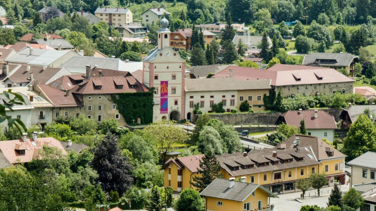 Hotel Restaurant Platzer Gmund in Karnten Bagian luar foto