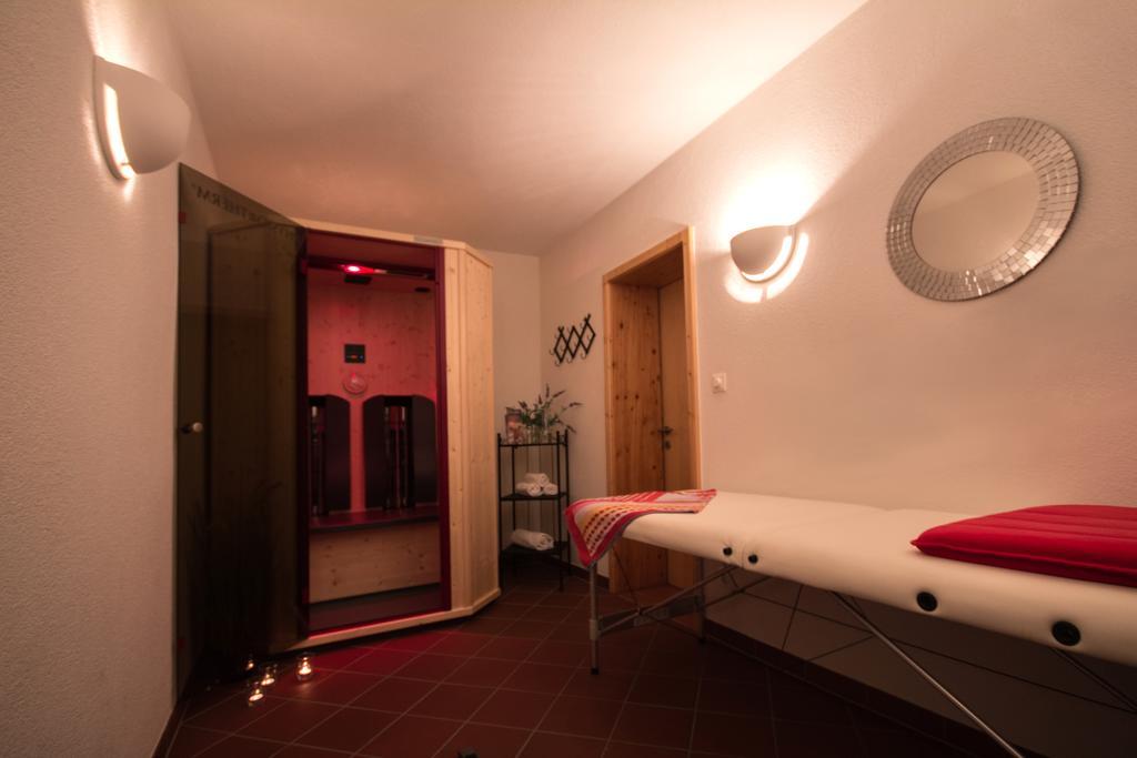 Hotel Restaurant Platzer Gmund in Karnten Bagian luar foto